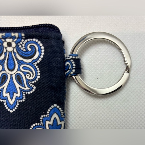 Vera Bradley | Calypso Blue ID holder/keyring/coin purse - Picture 4 of 14